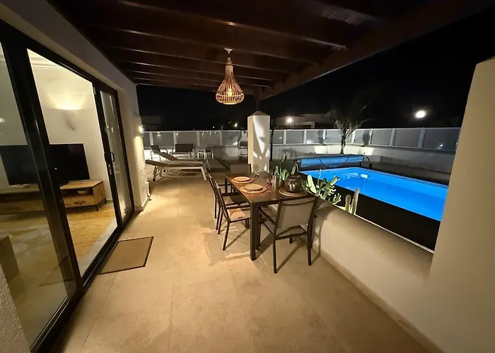 New In Playa Blanca, Lanzarote -adults Only- プラヤ・ブランカ