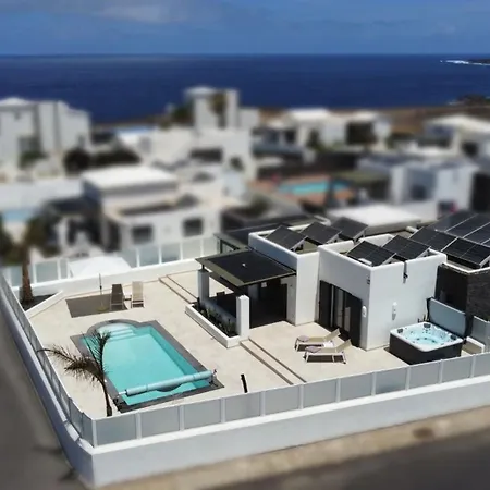 Вилла New In Playa Blanca, Lanzarote -adults Only- Коста Бланка