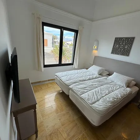 Вилла New In Playa Blanca, Lanzarote -adults Only-